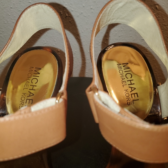 Michael Kors Marble Leather Heels Sandals 7 - Picture 13 of 16